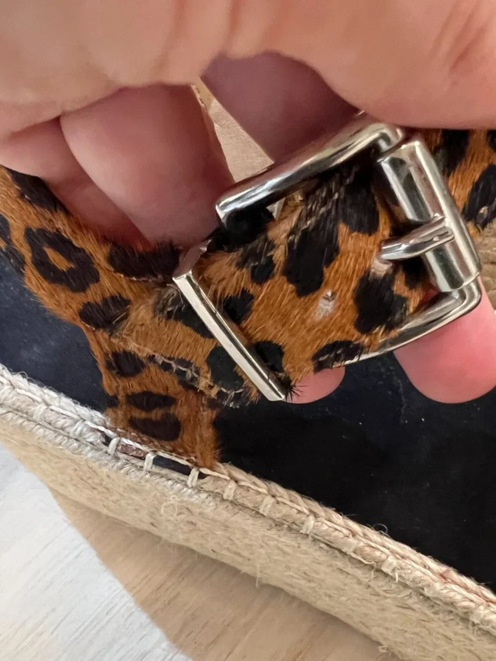 SCHUTZ gorgeous vanderlita